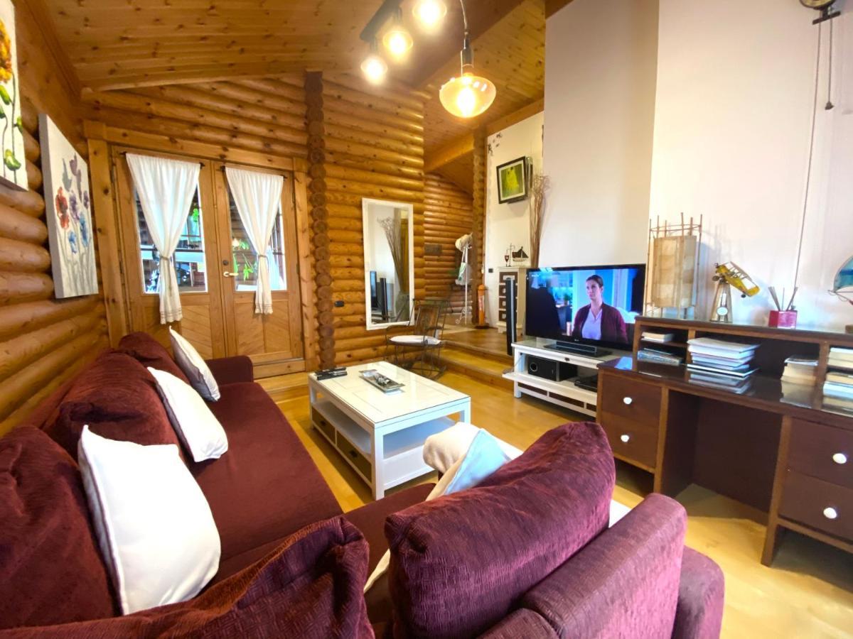 Nordic House Near The Beach In Quiet Neighborhood, All Amenities تاكورونتي المظهر الخارجي الصورة