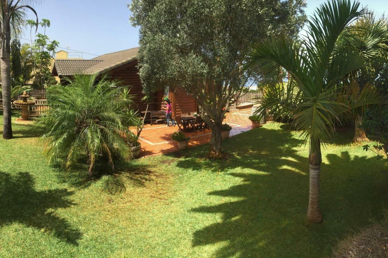 Nordic House Near The Beach In Quiet Neighborhood, All Amenities تاكورونتي المظهر الخارجي الصورة